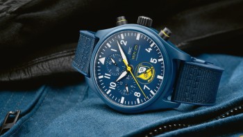 On the wings  of the “Blue Angels” - IWC Schaffhausen