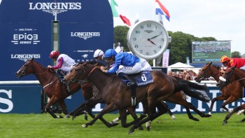Laurens makes an astounding win at the 2018 Prix de Diane Longines - Longines