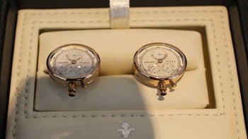 A new competition every day - Win Louis Moinet cufflinks
