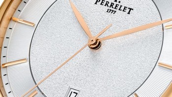 First Class Gold - Perrelet