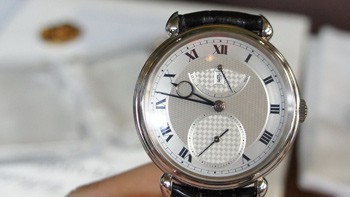 Roger Dubuis/Patek Philippe Museum/Urban Jurgensen - Brèves