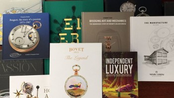 Let WorldTempus take care of your holiday reading - Watch books
