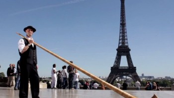 Young Watchmaker Tour IN Paris - Girard-Perregaux