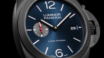 Luminor Luna Rossa  Carbotech™ © Panerai
