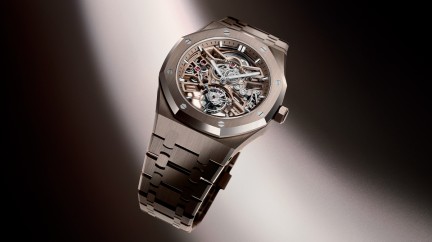 Royal Oak Selfwinding Flying Tourbillon Openworked 41mm in Sand Gold © Courtesy of Audemars Piguet