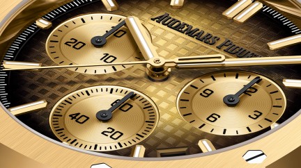 Royal Oak Selfwinding Chronograph In Yellow Gold Hues © Audemars Piguet