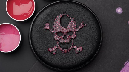 Tourbillon Skelet Ceramic - Skull Pink Pointillism © Jaquet Droz