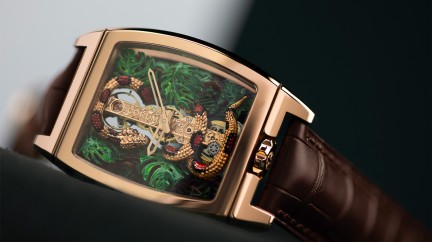 Golden Bridge "Serpent" © Corum
