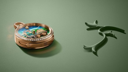 Escale à Asnières pocket watch © Louis Vuitton