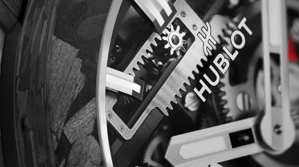 Big Bang MECA-10 42mm  © Hublot