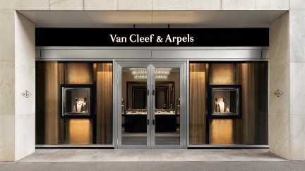Exterior © Van Cleef & Arpels