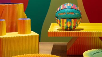 Pop-Up Gallery M.A.D. Editions X Yinka Ilori © MB&F