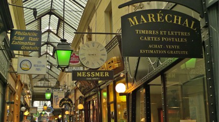 Hidden Paris with Arije - Arije 