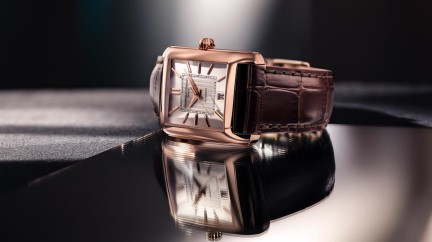 Classics Carrée Atomatic: An Ode to the Eternal Classicism of the 1920s - Frederique Constant 