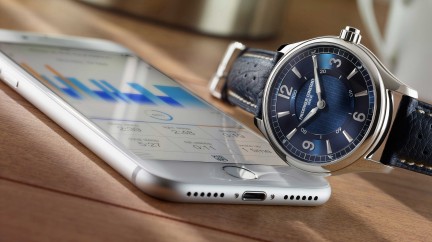 Hybrid Manufacture, the World's First 3.0 Watch - Frédérique Constant
