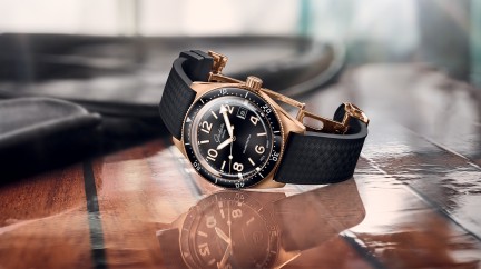 The new SeaQ in black and red gold - Glashütte Original