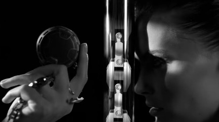Video. Skull Pocket - HYT
