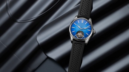 Small and Smoky - H. Moser & Cie.
