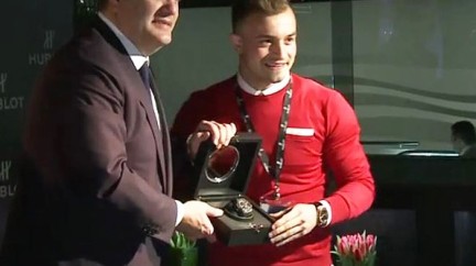 Video. Xherdan Shaqiri visits Baselworld - Hublot