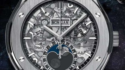 Video. Classic Fusion Aerofusion Moonphase Titanium - Hublot