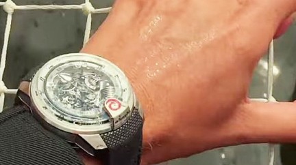 Video. The H2 Alinghi in its element  - HYT