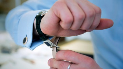 When smart meets watch - E-strap