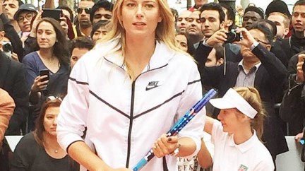 Maria Sharapova, no racquet, no watch - TAG Heuer
