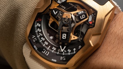 UR-220 Red Gold Edition - Urwerk