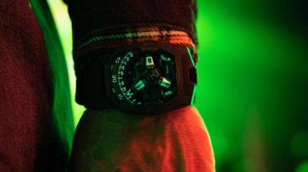 The UR-220 SL Asimov – Lights in the night  - Urwerk