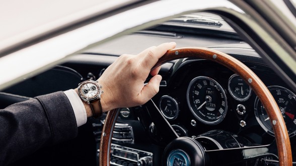 © Breitling