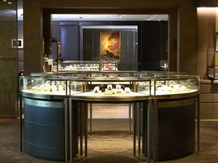 Réouverture à Genève - Cartier