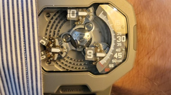 It's Pointy Ears Time - Urwerk