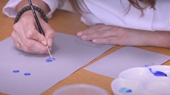 Ready, Steady, Paint! - Van Cleef & Arpels