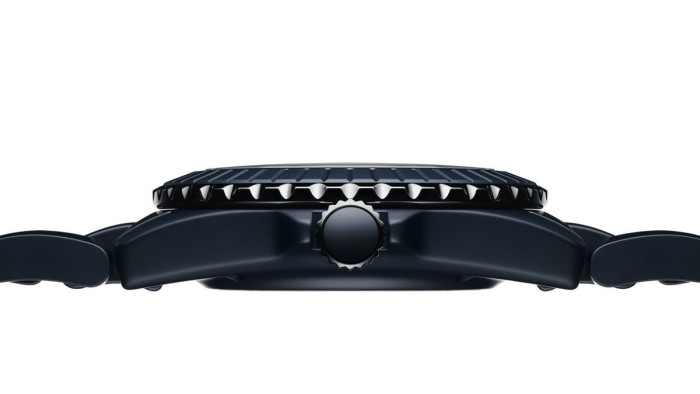 J12 © Chanel