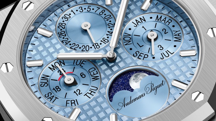 The Perpetual calendar in a 38 mm diameter © Audemars Piguet