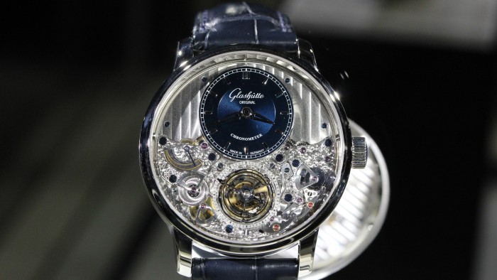 Une cage de tourbillon qui perpétue une tradition article cover 