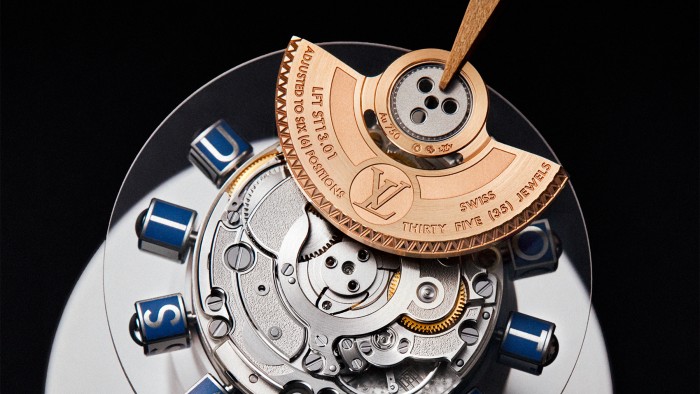 Tambour Time Spin Air Blue © Louis Vuitton