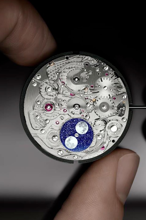 Détail d'un calibre Audemars Piguet en finition, Manufacture du Brassus © Audemars Piguet