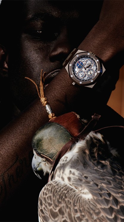 The Royal Oak Perpetual Calendar Openworked “Cactus Jack” Limited Edition is crafted in brown ceramic—a first at Audemars Piguet—and enhanced by components endowed with green or blue luminescent coating. © Courtesy of Audemars Piguet