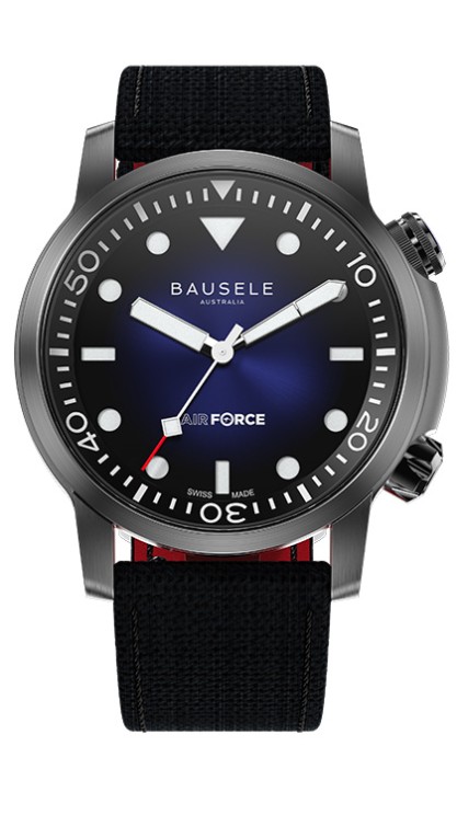 OceanMoon V Air Force 5th Generation in steel, 42 mm diameter, automatic movement, recycled plastic strap. LImited series of 200. CHF 1,200. © Bausele