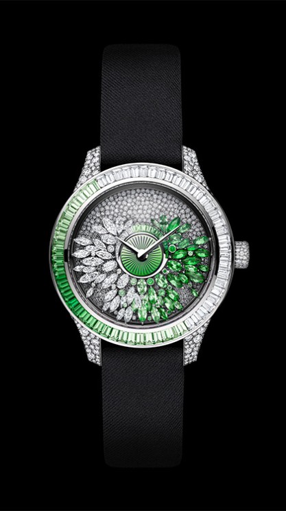 Grand Bal Tie & Die © Dior