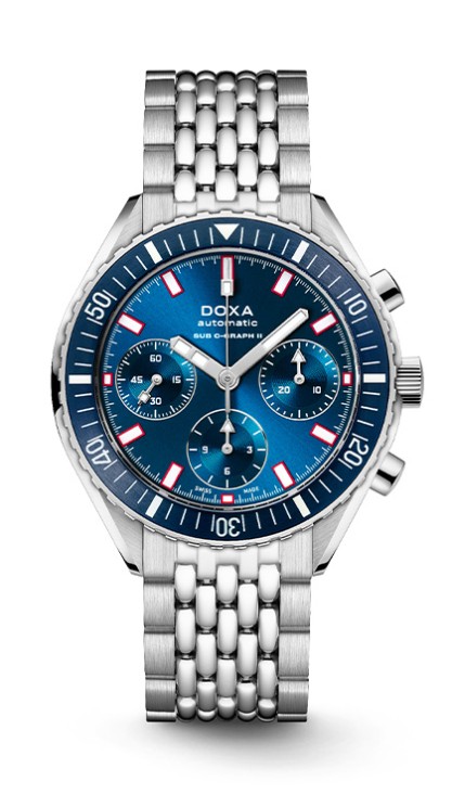 2.	SUB 200 C Graph II in steel, 42mm diameter, automatic chronograph movement, steel bracelet. CHF 2,890 © Doxa