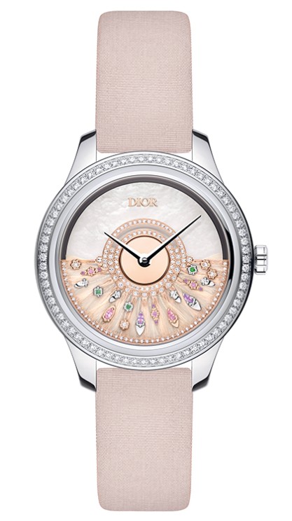 Grand Bal Plumes Précieuses Pastel in steel, diamond-set bezel, automatic movement, satin strap ©&nbsp;Dior