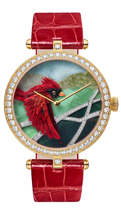 Lady Arpels Cardinal Carmin in yellow gold, diamond-set bezel, 38 mm diameter, manual-winding movement, leather strap. Limited series of 22 © Van Cleef & Arpels