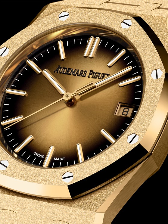 Royal Oak Frosted Gold Selfwinding 37mm © Audemars Piguet