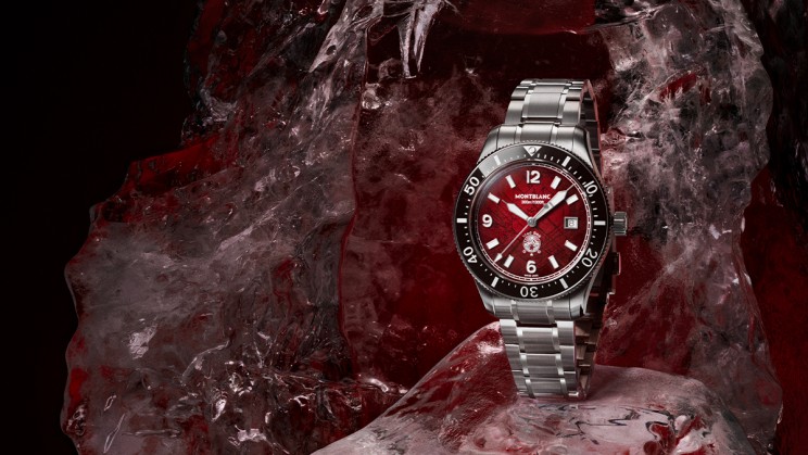 Iced Sea Automatic – Burgundy-tone Dial © Montblanc 