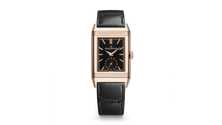 Reverso Tribute Small Seconds en or rose, 45,6 x 27,4 mm, mouvement à remontage manuel avec petite seconde, bracelet en cuir. CHF 22’000.- © Jaeger LeCoultre