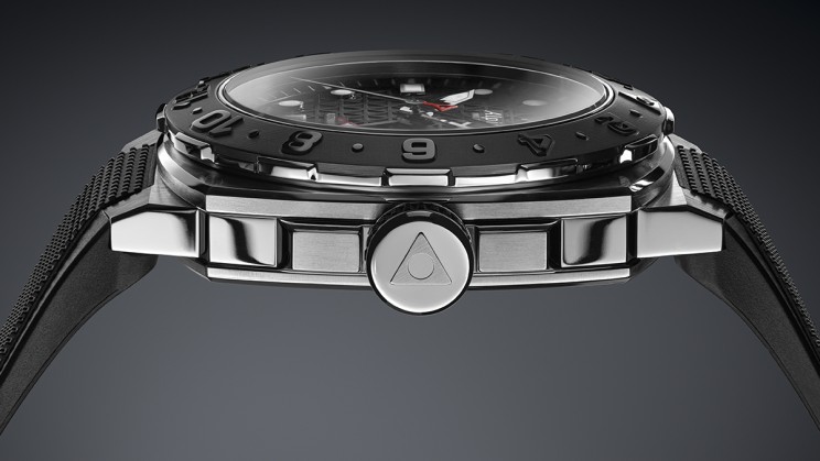 Seastrong Diver Extreme Automatic GMT © Alpina