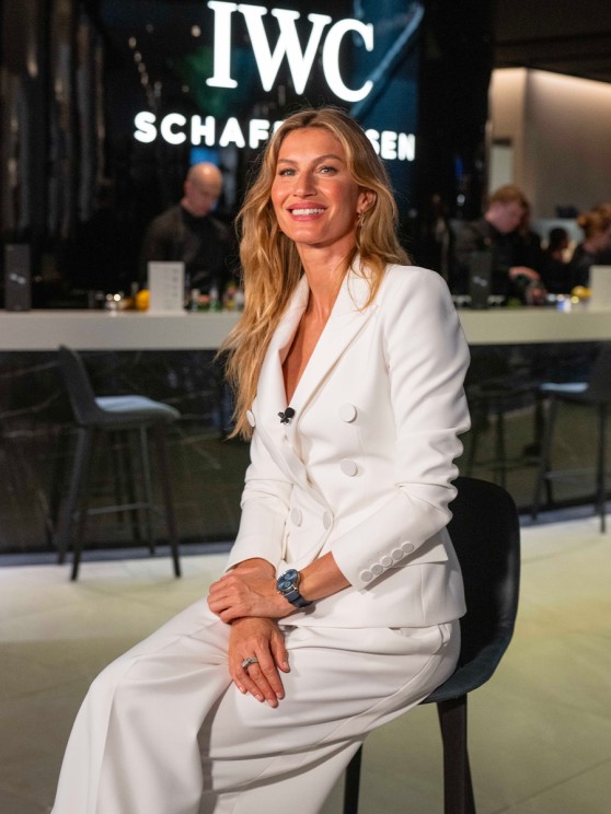 Gisele Bündchen joins IWC Schaffhausen at the Watches and Wonders on Tuesday, April 9, 2024 in Geneva, Switzerland © Harold Cunningham/Getty Images for IWC Schaffhausen