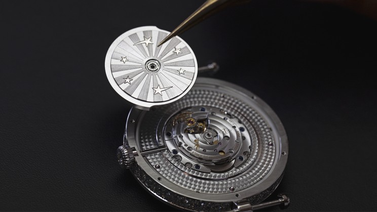 Lady Arpels Jour Nuit watch © Van Cleef & Arpels